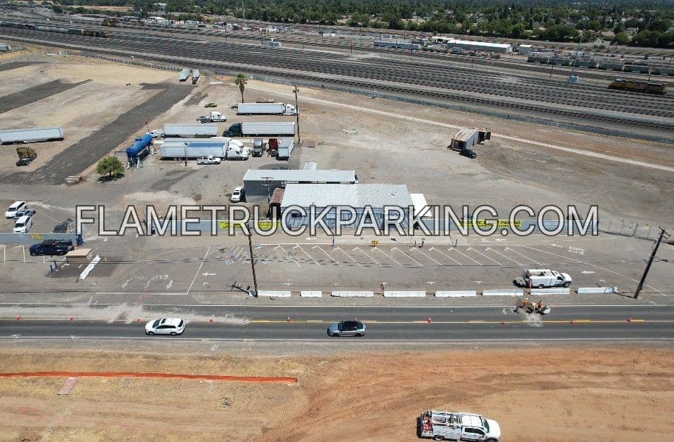 Antelope Yard, CA — photo 2 of 5