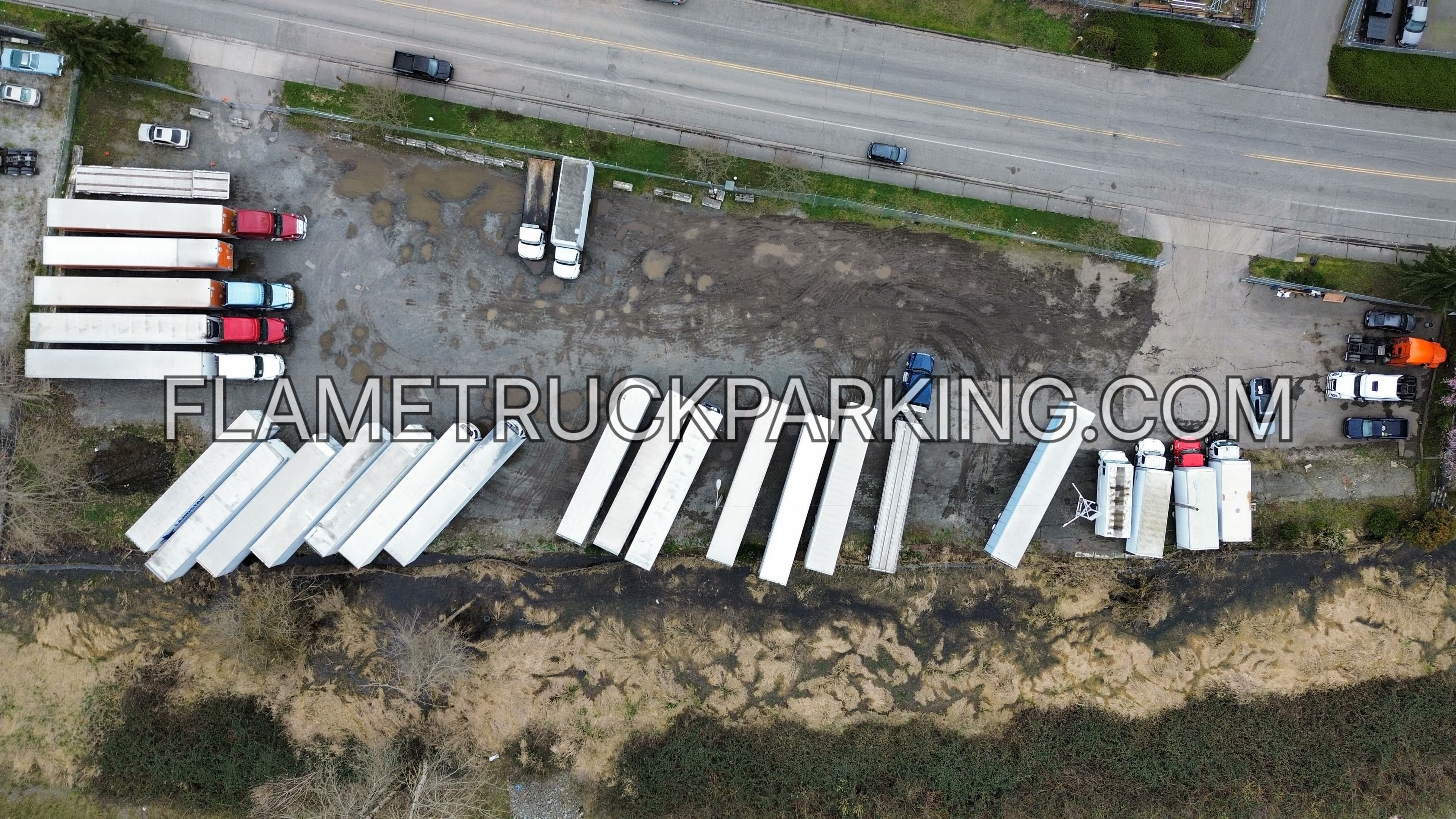 Pacific Yard, WA — photo 1 of 4