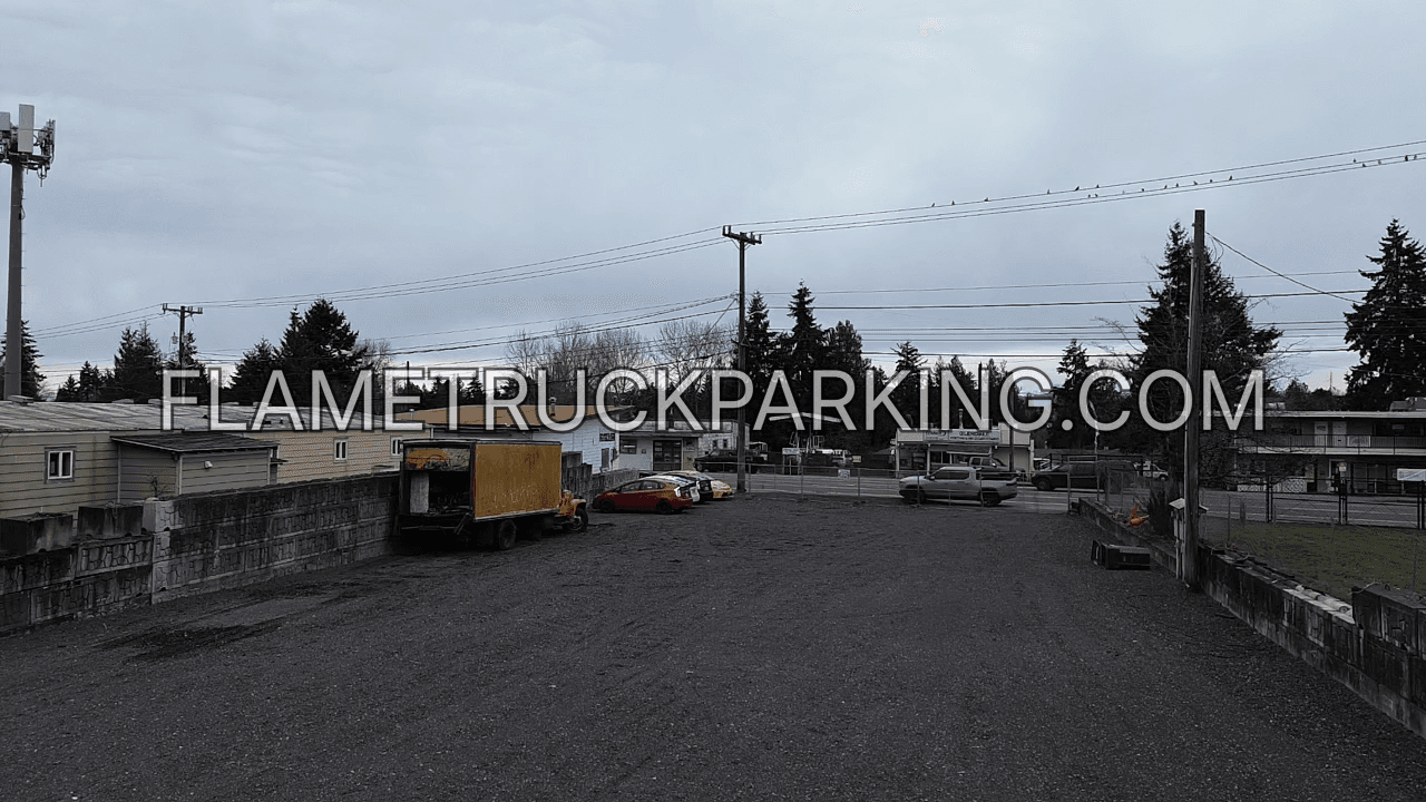 Seattle Yard, WA — photo 2 of 4