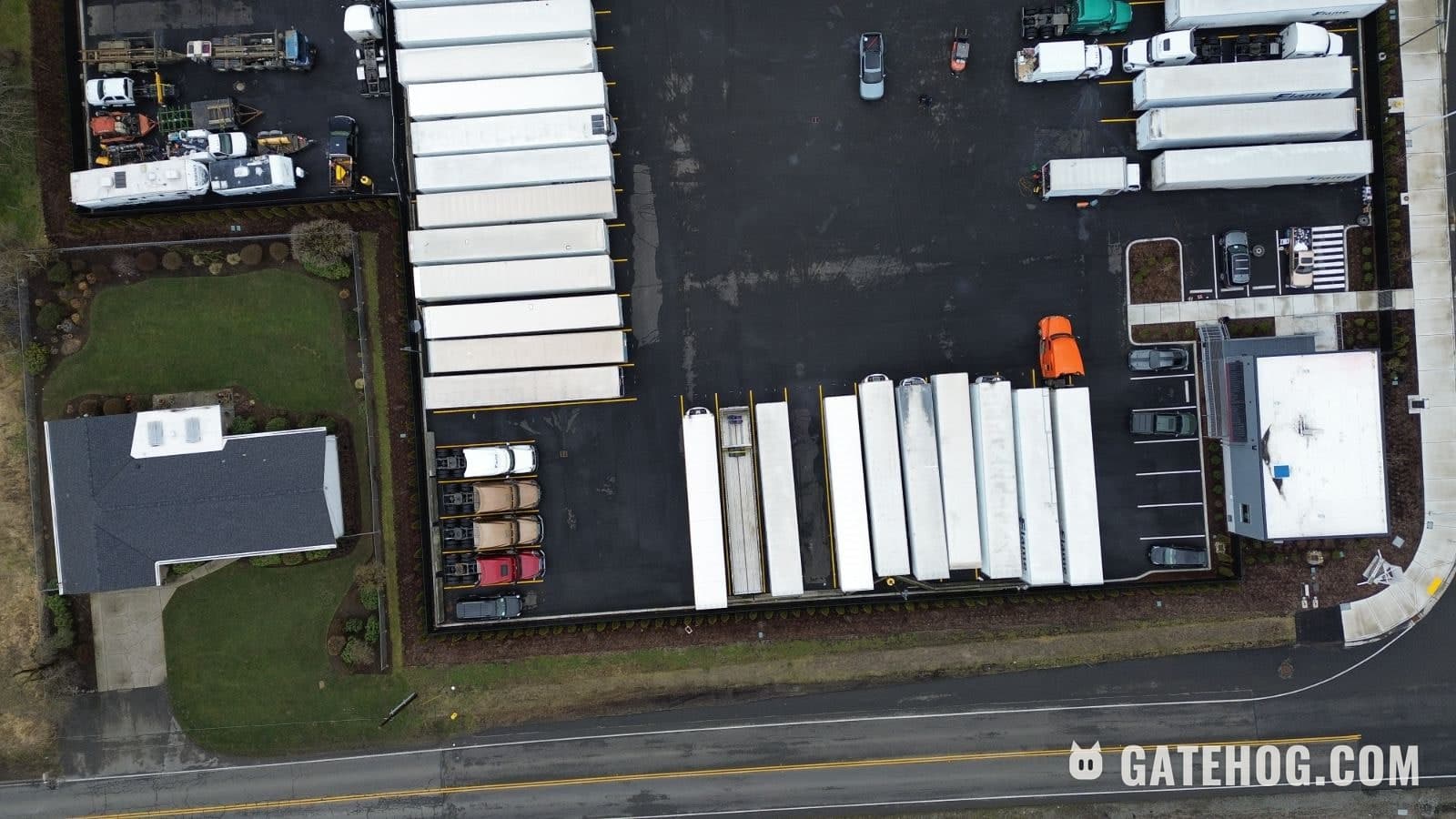 Auburn Yard 4, WA — photo 1 of 9